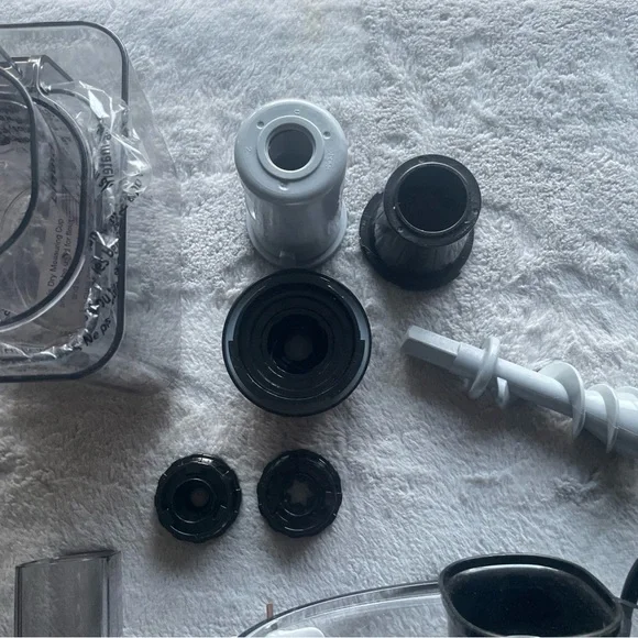 Emeril lagasse Electric Pasta Maker with Black Finish - Picture 13 of 17